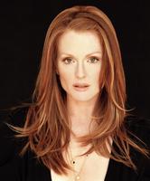 Julianne Moore Longsleeve T-shirt #2042736