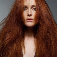 Julianne Moore Longsleeve T-shirt #2042771
