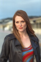 Julianne Moore Longsleeve T-shirt #2042776