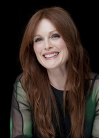 Julianne Moore Sweatshirt #2222219