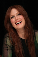 Julianne Moore Sweatshirt #2222220