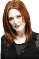 Julianne Moore Sweatshirt #2233648