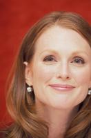 Julianne Moore Sweatshirt #2233655