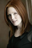 Julianne Moore Sweatshirt #2233665