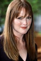 Julianne Moore longsleeve t-shirt #2233684