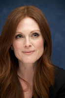 Julianne Moore mug #G581791