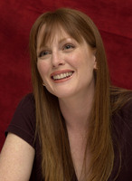 Julianne Moore longsleeve t-shirt #2245351