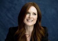 Julianne Moore longsleeve t-shirt #2245352