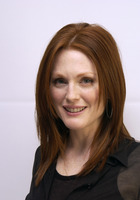Julianne Moore mug #G581807