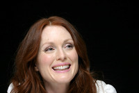 Julianne Moore mug #G597007