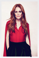Julianne Moore Sweatshirt #2386365