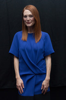 Julianne Moore Sweatshirt #2448973