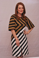 Julianne Moore tote bag #G786878