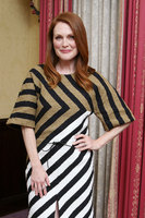 Julianne Moore tote bag #G786892