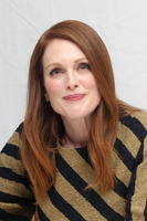 Julianne Moore t-shirt #2517312
