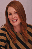 Julianne Moore tote bag #G786919