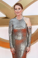 Julianne Moore mug #G1008684