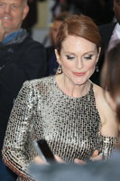 Julianne Moore Sweatshirt #2766634
