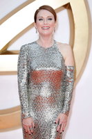 Julianne Moore Sweatshirt #2766659