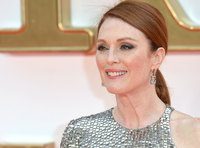 Julianne Moore tote bag #G1008761