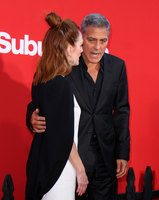 Julianne Moore longsleeve t-shirt #2872689