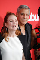 Julianne Moore Sweatshirt #2872736