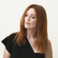 Julianne Moore longsleeve t-shirt #2872778