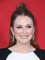 Julianne Moore Sweatshirt #2872819