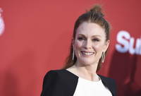 Julianne Moore Sweatshirt #2872907