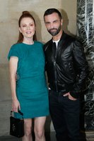 Julianne Moore Longsleeve T-shirt #3105264