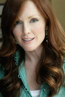 Julianne Moore Longsleeve T-shirt #3632708