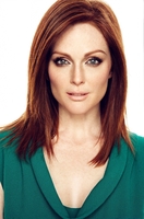 Julianne Moore Longsleeve T-shirt #3825326