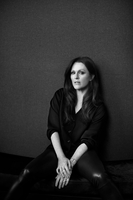 Julianne Moore Longsleeve T-shirt #3825336