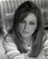 Julianne Moore Longsleeve T-shirt #3825338