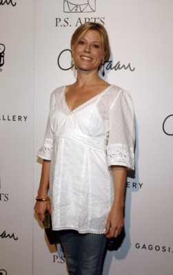 Julie Bowen posters