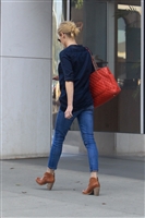 Julie Bowen Sweatshirt #3033794