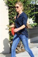 Julie Bowen tote bag #G1275914