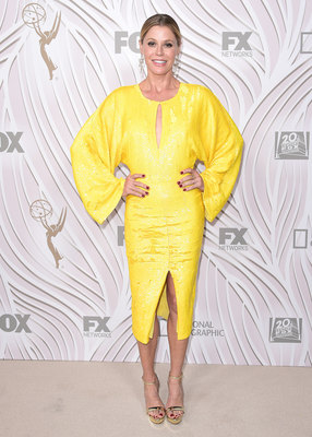 Julie Bowen posters