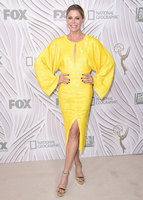 Julie Bowen mug #G1427087
