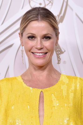 Julie Bowen posters