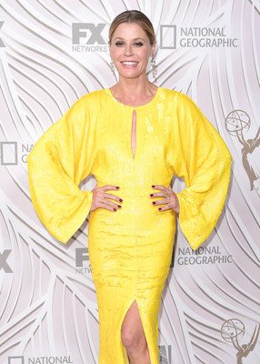 Julie Bowen posters