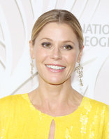 Julie Bowen longsleeve t-shirt #3185005