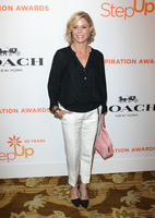 Julie Bowen hoodie #3286221