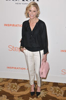 Julie Bowen longsleeve t-shirt #3286222