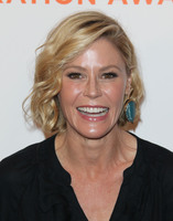 Julie Bowen longsleeve t-shirt #3286223