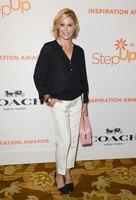 Julie Bowen t-shirt #3286233