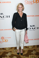 Julie Bowen longsleeve t-shirt #3286238