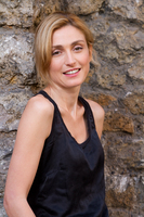 Julie Gayet Sweatshirt #2000358