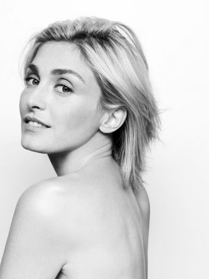 Julie Gayet posters
