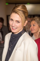 Julie Gayet longsleeve t-shirt #3116122